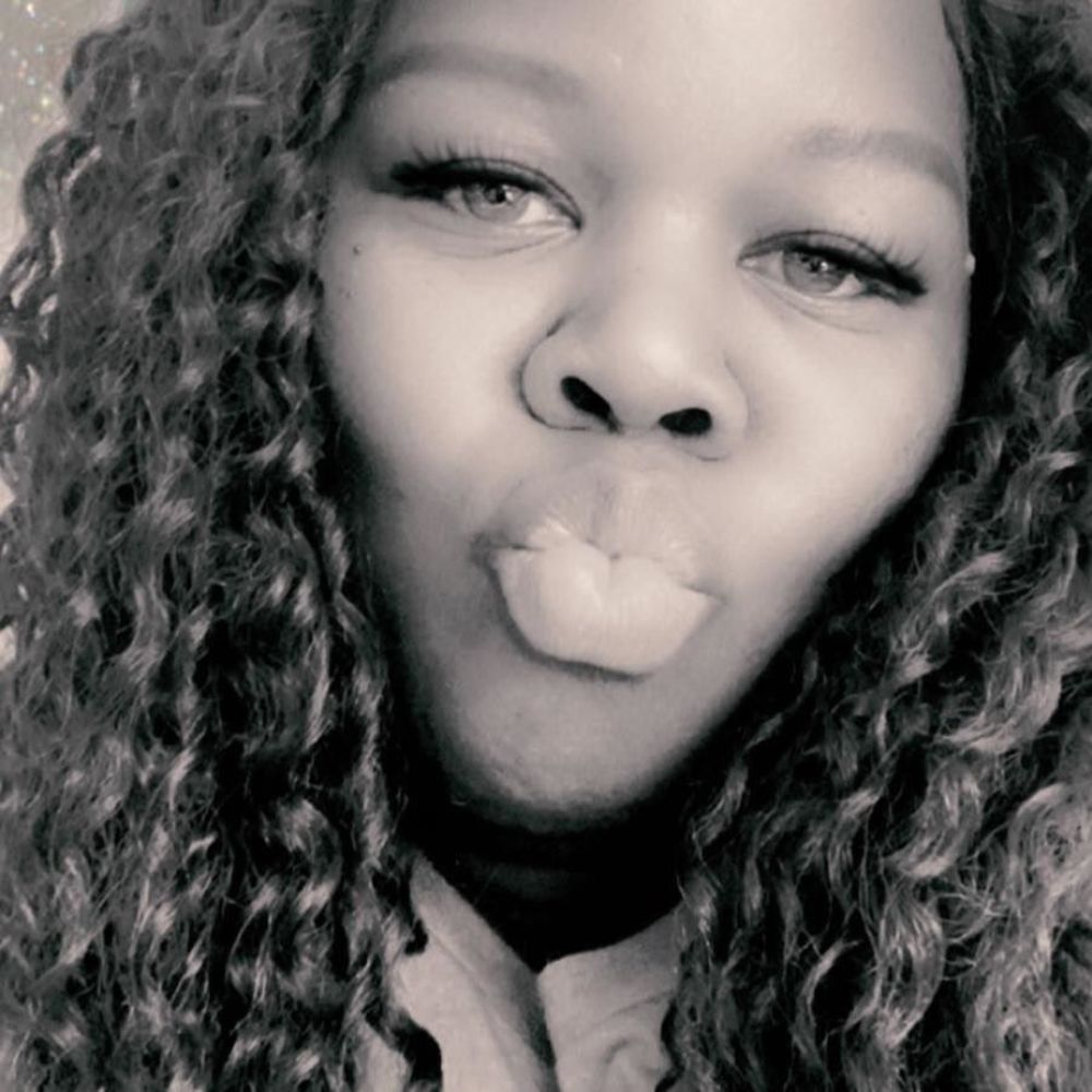 Meet your Posher, Rashele